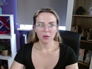 Soft-Zoey Porn Show