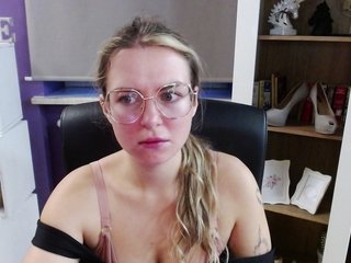 Soft-Zoey Porn Show