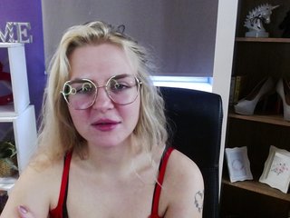 Soft-Zoey Porn Show