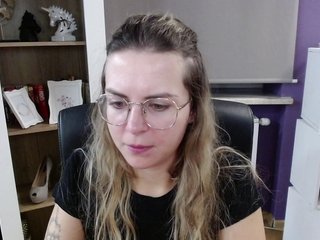 Soft-Zoey Porn Show