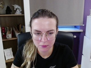 Soft-Zoey Porn Show