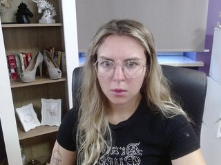 Soft-Zoey Porn Show