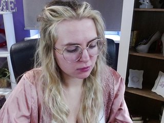 Soft-Zoey Porn Show