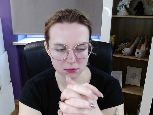 soft-zoey's BongaCams show and profile