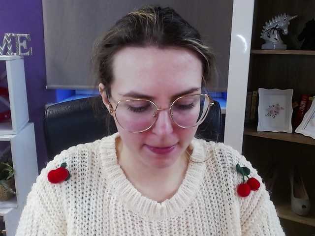 Soft-Zoey webcam