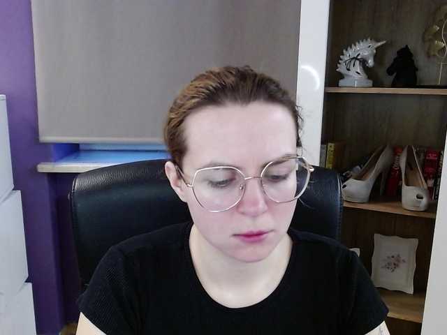 soft-zoey's BongaCams show and profile