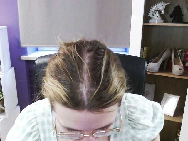 soft-zoey's BongaCams show and profile