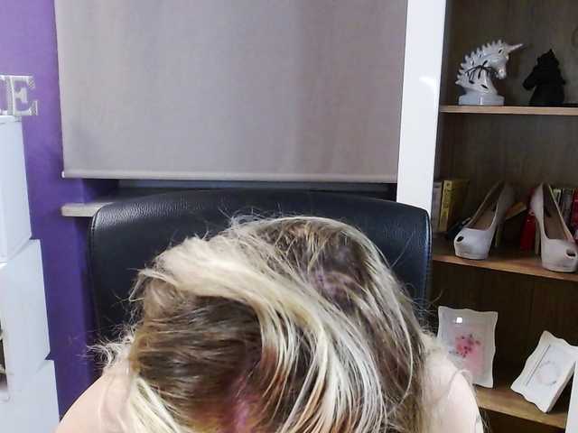 soft-zoey from BongaCams is Freechat