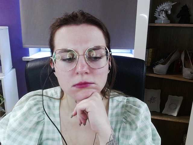 soft-zoey live cam profile