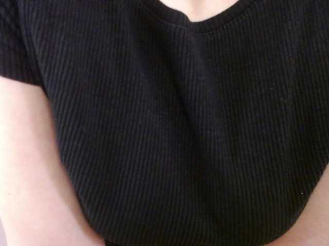 soft-zoey's BongaCams show and profile