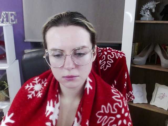 soft-zoey's BongaCams show and profile