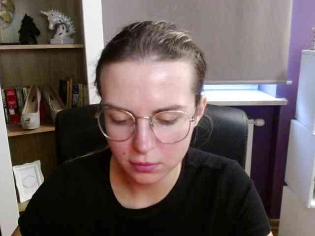 Soft-Zoey webcam