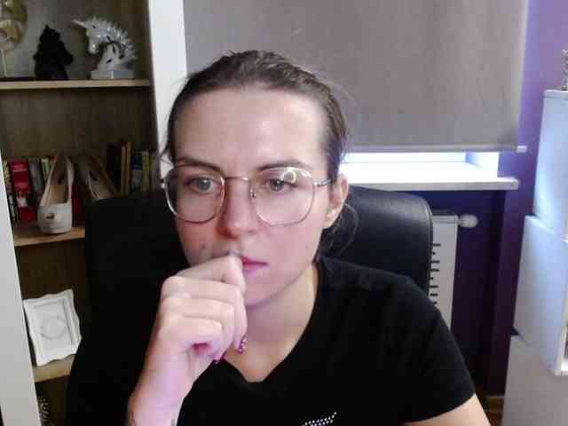 Soft-Zoey webcam
