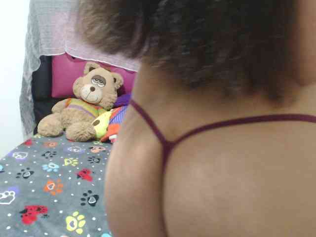 Sophia81 webcam