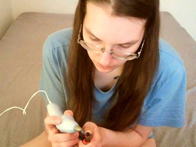 mikkirsan1's BongaCams show and profile