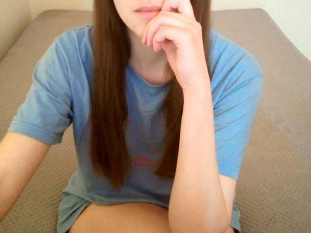 mikkirsan1's BongaCams show and profile