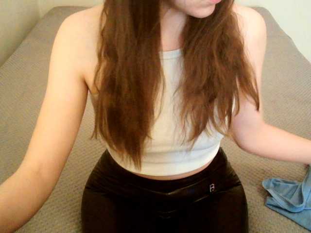 mikkirsan1's BongaCams show and profile