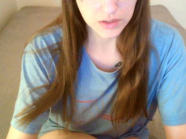 mikkirsan1's BongaCams show and profile