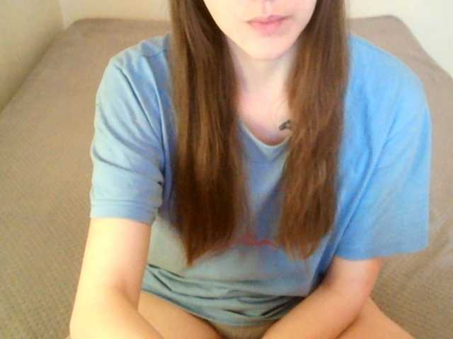 mikkirsan1's BongaCams show and profile