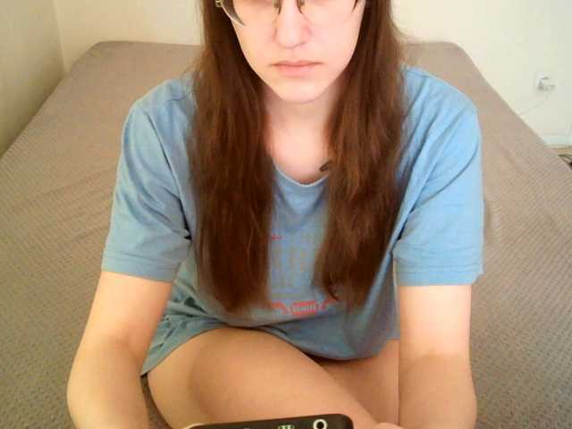 mikkirsan1's BongaCams show and profile