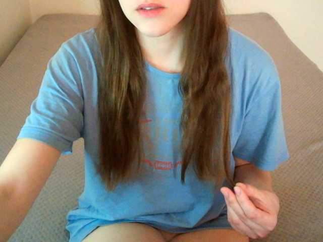 mikkirsan1's BongaCams show and profile