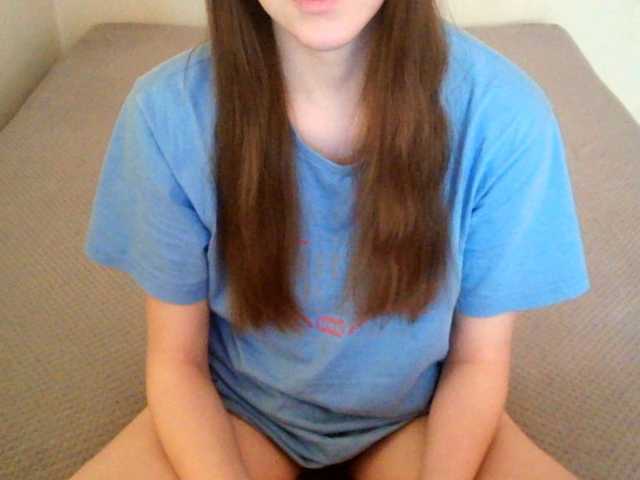 mikkirsan1's BongaCams show and profile