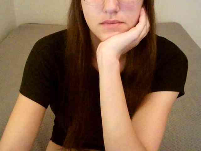 TanaShemow webcam