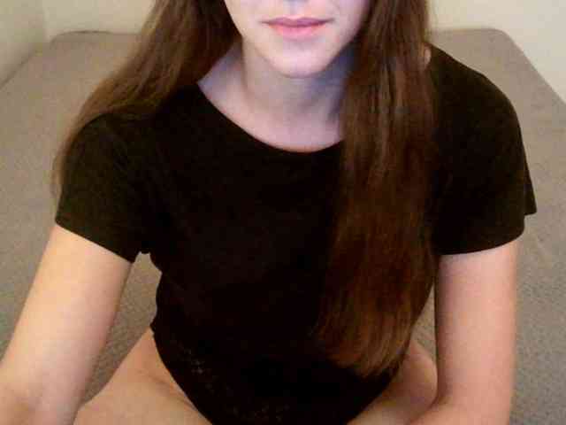 TanaShemow webcam