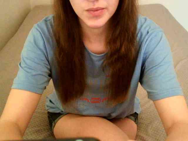 TanaShemow webcam