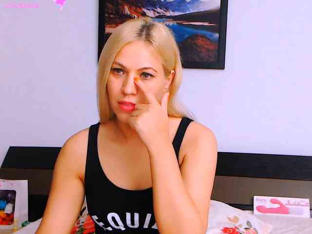 sex show Mya13