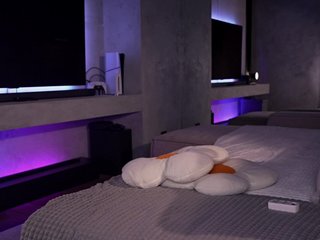 AlexisGrays Porn Show