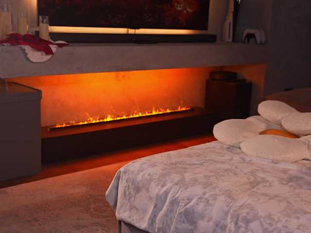 Sex chat gratuit in direct cu AlexisGrays pe BongaCams