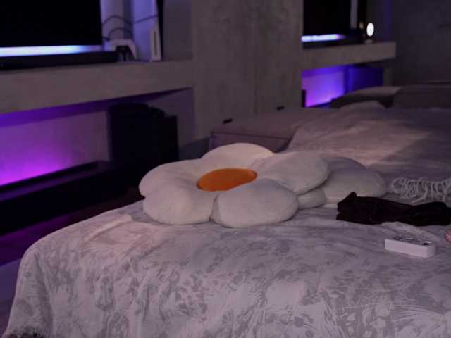 go to chat with AlexisGrays