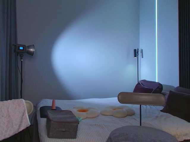 AlexisGrays from BongaCams is Freechat