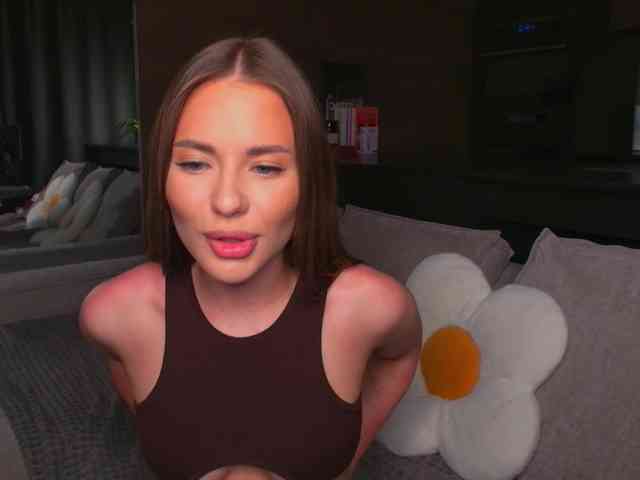 AlexisGrays webcam