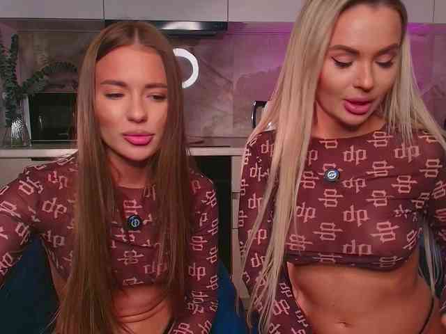 AlexisGrays webcam