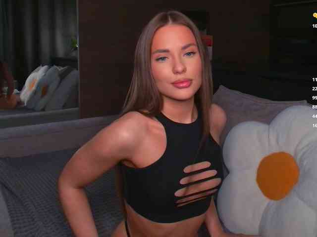 AlexisGrays webcam