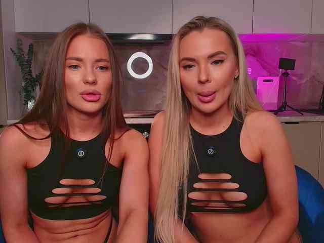 AlexisGrays webcam