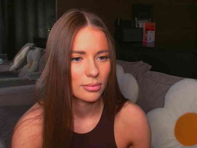 AlexisGrays webcam