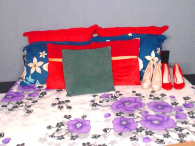 hotdirtyalice's BongaCams show and profile