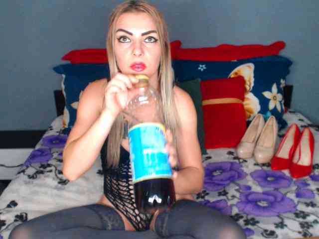 katyloveDirty webcam