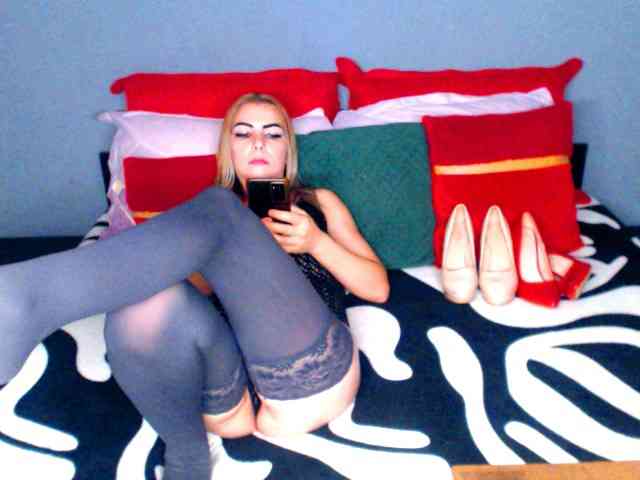 katyloveDirty webcam