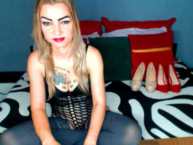 katyloveDirty webcam