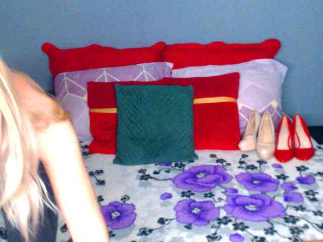 katyloveDirty webcam