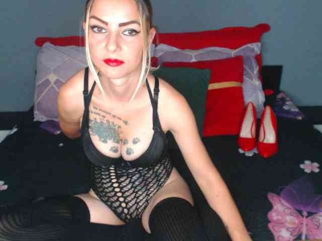 katyloveDirty webcam