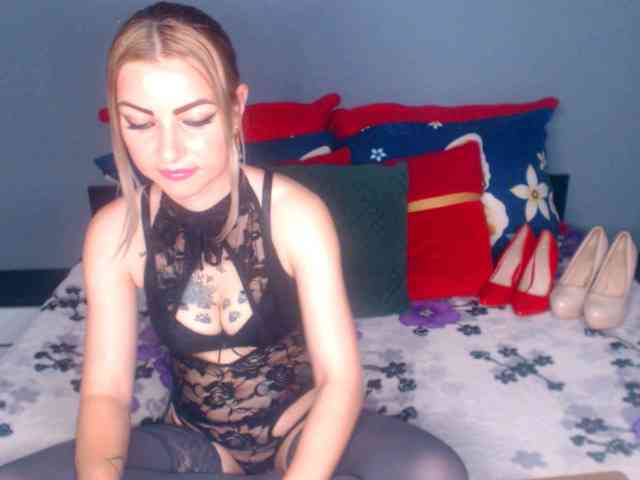 katyloveDirty webcam