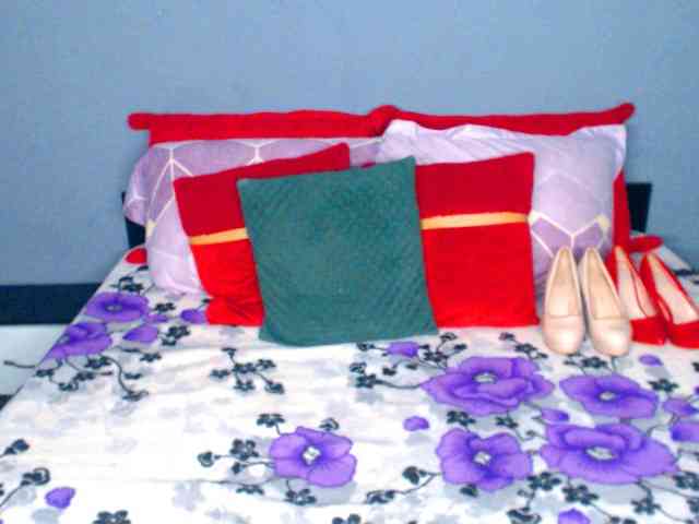 katyloveDirty webcam