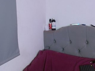 Red-moonn Porn Show