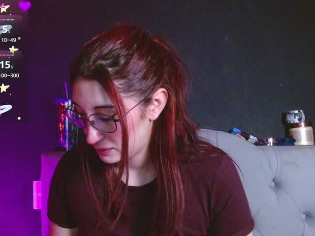 Red-moonn's BongaCams show and profile