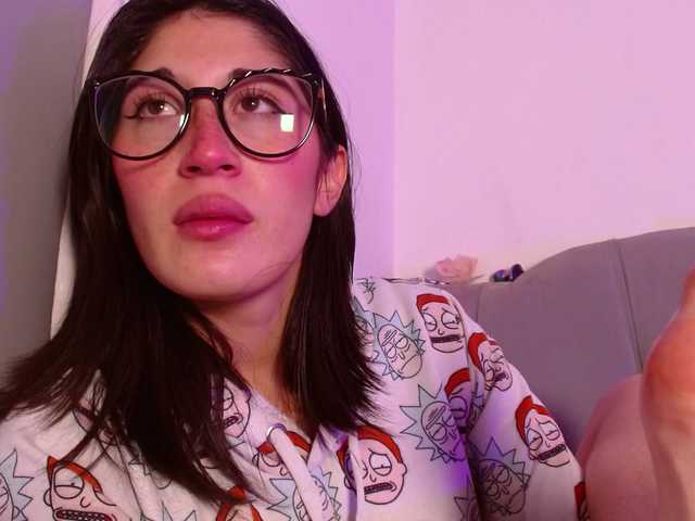 Red-moonn's BongaCams show and profile